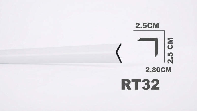 Futec corner trim RT 32 width 2.5 cm – white